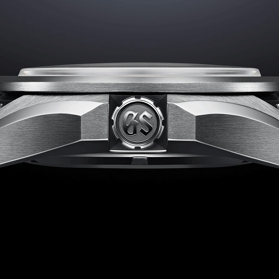 Montre Grand Seiko Evolution 9 GMT Titane Spring Drive cadran noir bracelet titane 41 mm