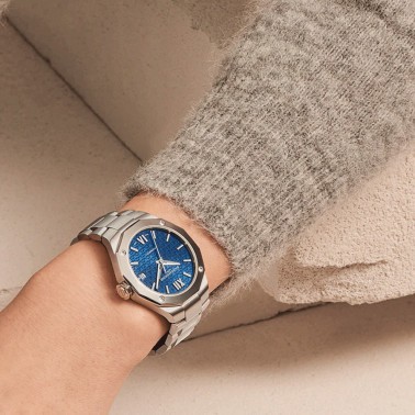 Watch Baume et Mercier Riviera automatic blue dial steel bracelet 36 mm 10679