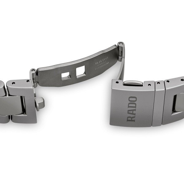 Rado Captain Cook High-Tech Ceramic Diver automatic watch blue dial grey ceramic bracelet 43 mm R32144202