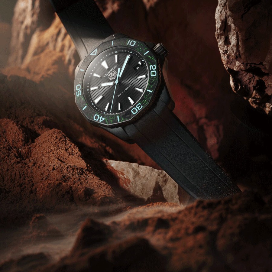 Montre TAG Heuer Aquaracer Professional 200 Solargraph solaire cadran noir bracelet caoutchouc noir 40 mm WBP1112.FT6199