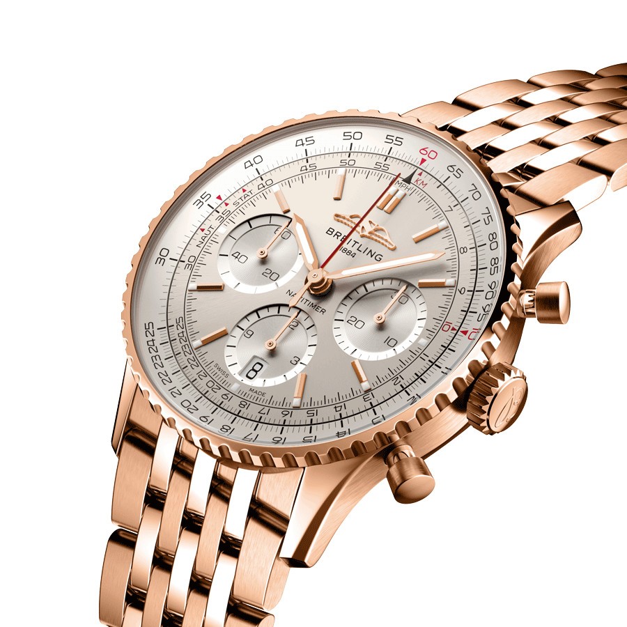 Montre Breitling Navitimer automatique Or Rose B01 Chronographe cadran argent bracelet or rose 41 mm RB0139211G1R1