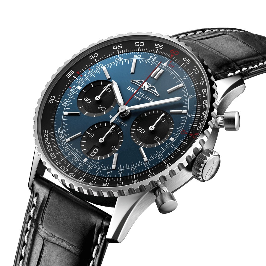 Montre Breitling Navitimer automatique B01 Chronographe cadran bleu bracelet cuir noir 41 mm AB0139241C1P1