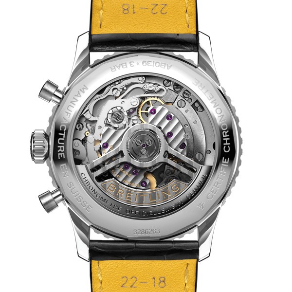 Montre Breitling Navitimer automatique B01 Chronographe cadran bleu bracelet cuir noir 41 mm AB0139241C1P1