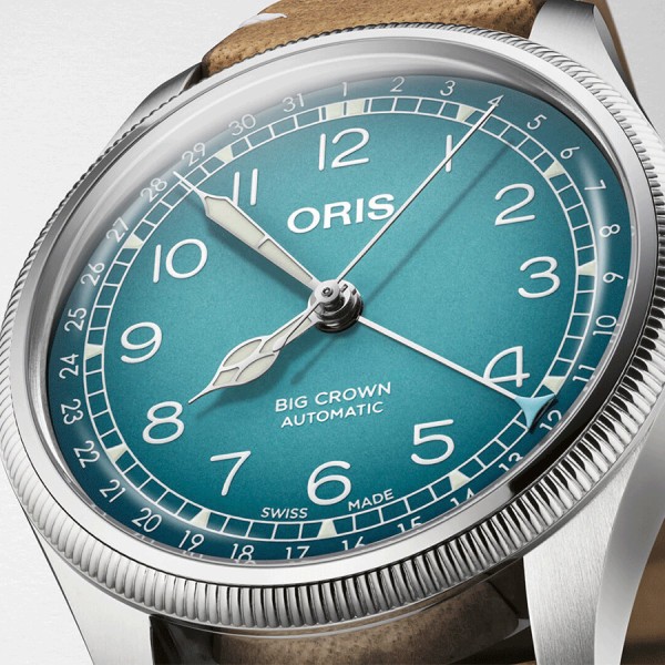Montre Oris X Cervo Volante Big Crown Pointer Date automatique cadran bleu bracelet cuir 38 mm