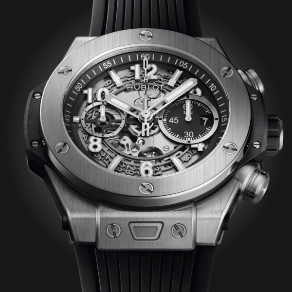 Montre Hublot Big Bang Unico Titanium automatique cadran squelette bracelet caoutchouc noir 44 mm 421.NX.1170.RX