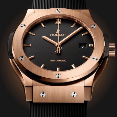 Montre Hublot Classic Fusion King Gold automatique cadran noir bracelet caoutchouc noir 42 mm 542.OX.1181.RX