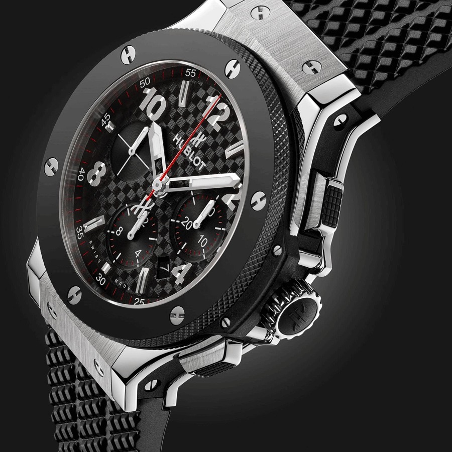 Montre Hublot Big Bang Steel Ceramic cadran effet carbone bracelet caoutchouc noir 44 mm