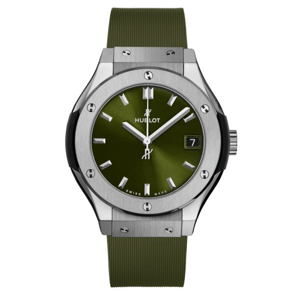 Montre Hublot Classic Fusion Titanium quartz cadran vert 33 mm 581.NX.8970.RX