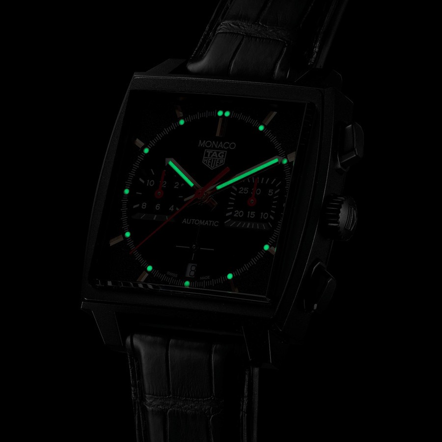 Montre TAG Heuer Monaco Titane Noir Edition Spéciale automatique cadran noir 39 mm CBL2180.FC6497