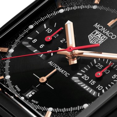 Montre TAG Heuer Monaco Titane Noir Edition Spéciale automatique cadran noir 39 mm CBL2180.FC6497