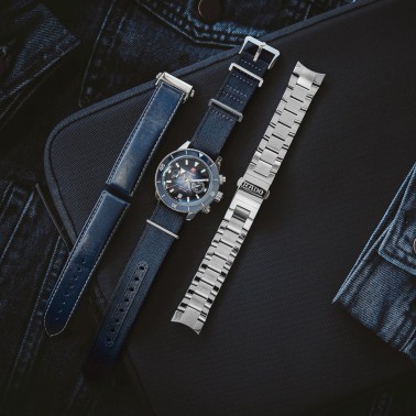 Montre Rado Captain Cook Chronographe automatique cadran bleu bracelet acier 43 mm R32145208