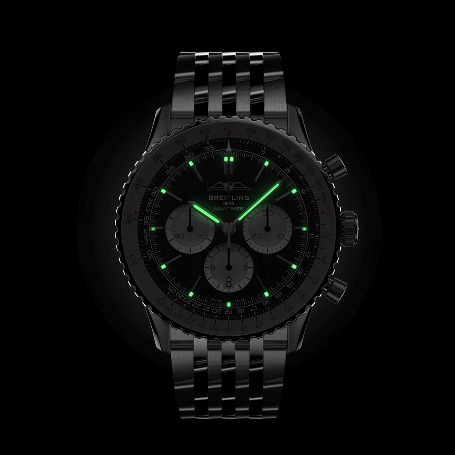 Montre Breitling Navitimer automatique B01 Chronographe cadran noir bracelet acier 46 mm AB0137211B1A1