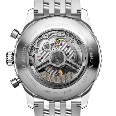 Montre Breitling Navitimer automatique B01 Chronographe cadran bleu bracelet acier 46 mm AB0137211C1A1