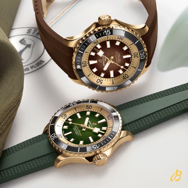 Montre Breitling Superocean Bronze automatique cadran vert bracelet caoutchouc vert 42 mm N17375201L1S1