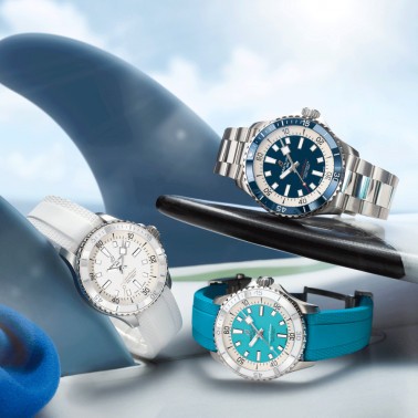 Montre Breitling Superocean automatique cadran bleu bracelet acier 42 mm