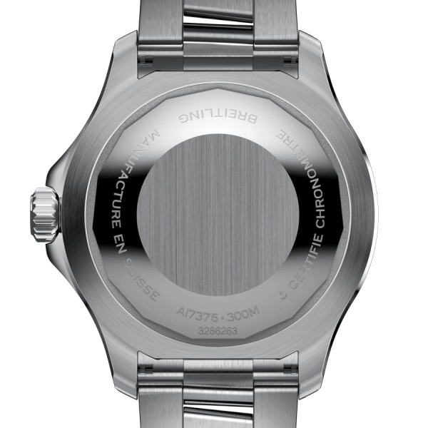 Montre Breitling Superocean automatique cadran vert bracelet acier 44 mm A17376A31L1A1