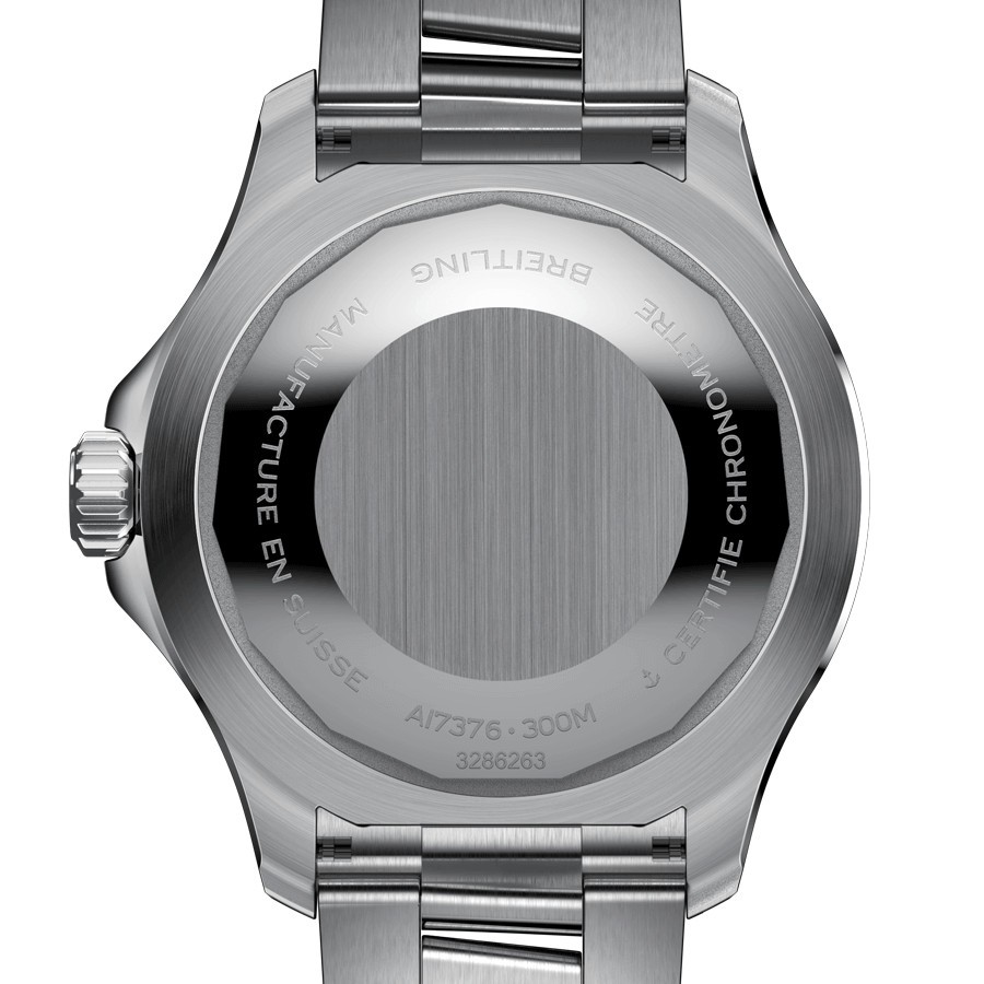 Montre Breitling Superocean automatique cadran vert bracelet acier 44 mm A17376A31L1A1
