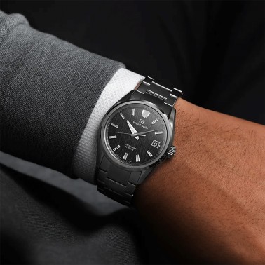 Montre Grand Seiko Evolution 9 "Night Birch" Hi-Beats automatique cadran blanc bracelet titane 40 mm