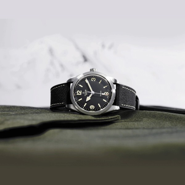 Tudor Ranger automatic rubber watch 39 mm M79950-0002 Lepage