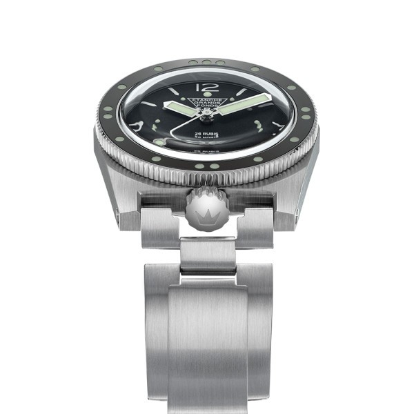 ZRC Grands Fonds 300 Reissue Series 2 black dial steel bracelet 38 mm