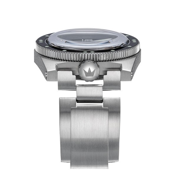 ZRC Grands Fonds 300 Reissue Series 2 black dial steel bracelet 38 mm