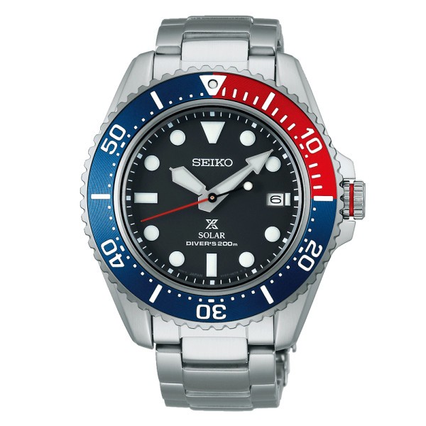 Montre Seiko Prospex Solaire Diver's cadran noir lunette pepsi bracelet acier 42,8 mm