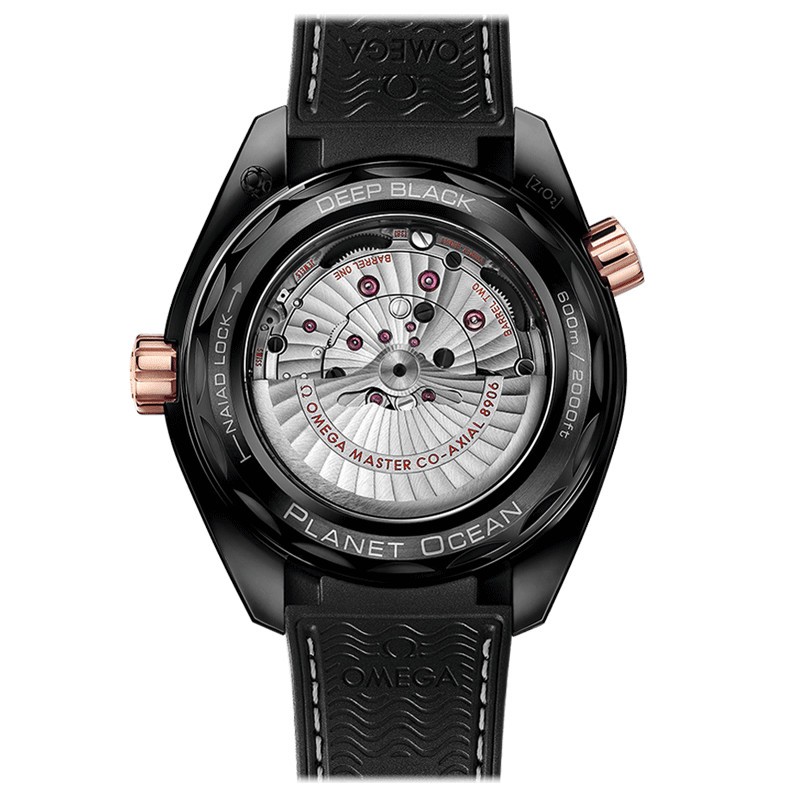 Montre Omega Seamaster Planet Ocean 600m Co-Axial Master Chronometer GMT Deep Black Ceragold bracelet cuir noir 45,5 mm