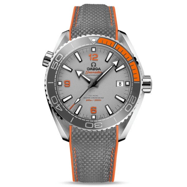 Montre Omega Seamaster Planet Ocean 600m Co-Axial Master Chronometer cadran gris bracelet caoutchouc gris 43,5 mm