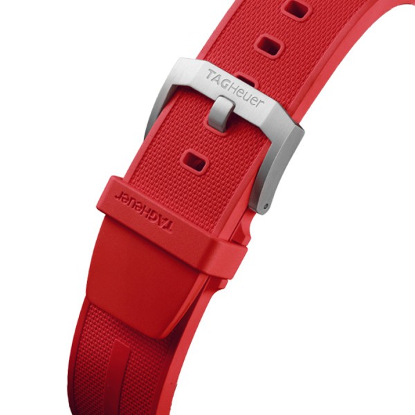 Bracelet tag deals heuer caoutchouc