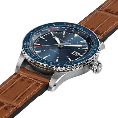 Montre Hamilton Khaki Aviation Converter automatique cadran bleu bracelet cuir brun 42 mm H76645540