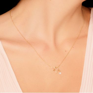 La Brune et La Blonde Mon Etoile necklace in yellow gold and 0.12 carat diamond CL0145YGDI