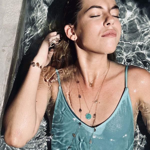 Sautoir Ginette NY Twenty charms en or rose