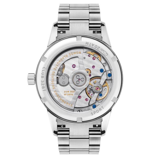 Montre NOMOS Club Sport Neomatik Polar automatique fond verre saphir cadran bleu polar bracelet acier 37 mm 750