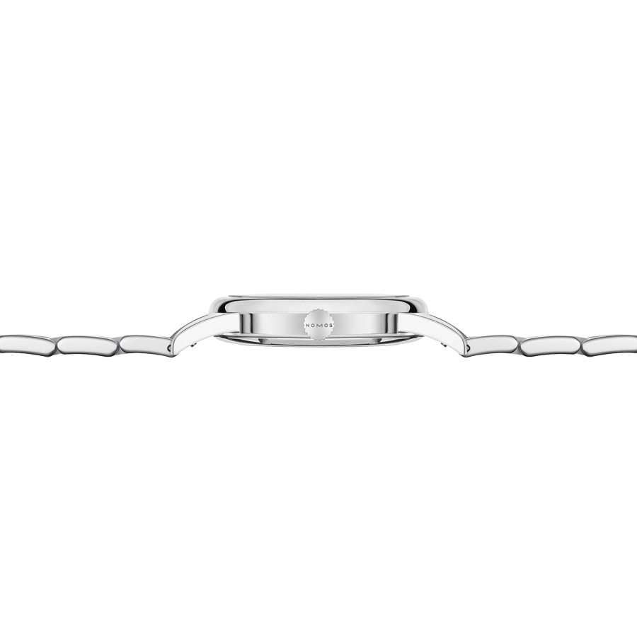 Montre NOMOS Club Sport Neomatik Polar automatique fond verre saphir cadran bleu polar bracelet acier 37 mm 750