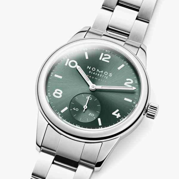 Montre NOMOS Club Sport Neomatik Petrol automatique fond acier cadran vert petrol bracelet acier 37 mm 745