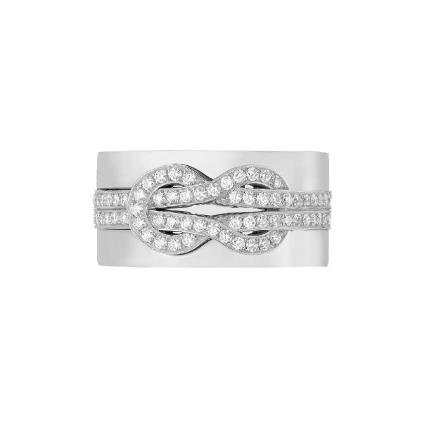 Bague Fred Chance Infinie ruban moyen modèle en or blanc et diamants 4B0935
