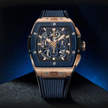Montre Hublot Spirit of Big Bang King Gold Blue Ceramic automatique cadran squelette bracelet caoutchouc bleu 42 mm 642.OL.7180.