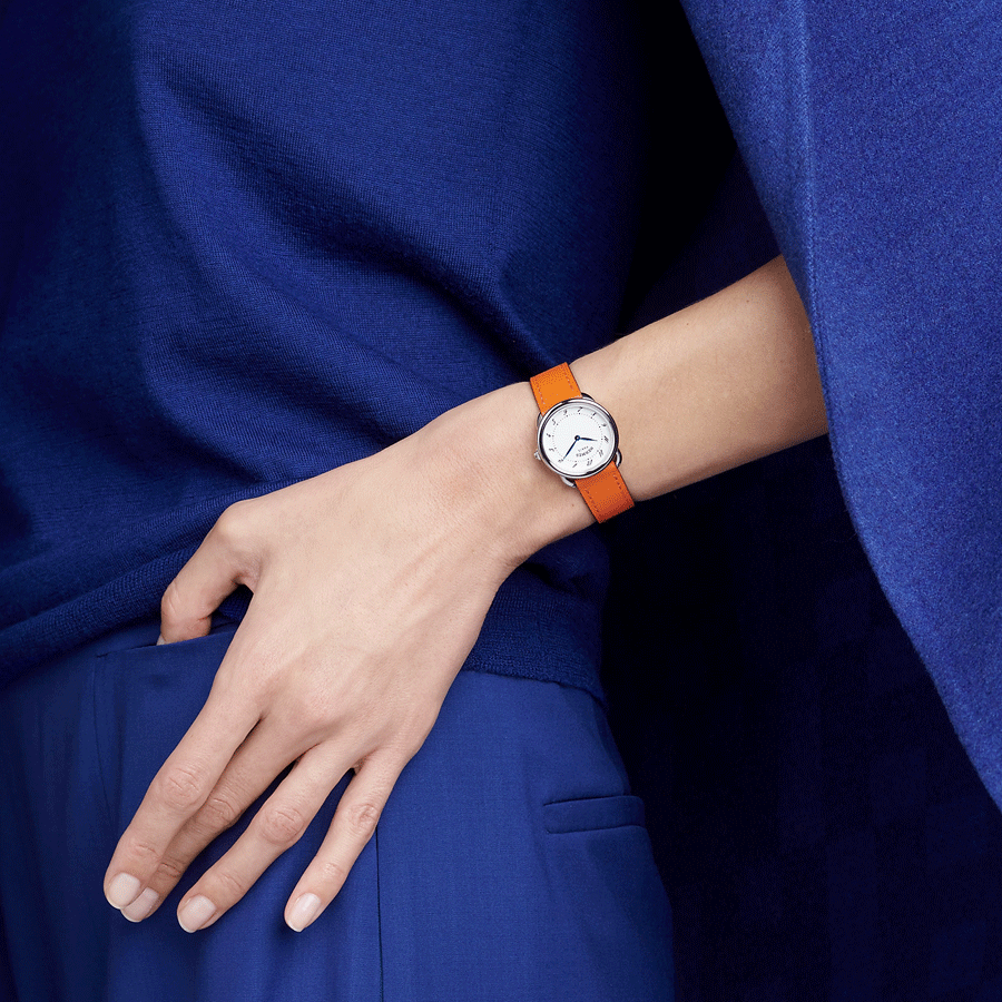 Montre HERMÈS Arceau Petit Modèle quartz cadran blanc mat bracelet cuir marron 28 mm W040135WW00