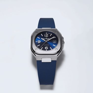 Montre Bell & Ross BR 05 automatique cadran bleu bracelet caoutchouc 40 mm