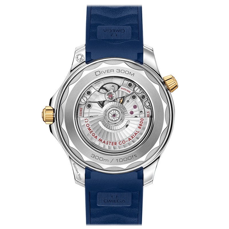 Montre Omega Seamaster Diver 300m Co-Axial Master Chronometer cadran bleu bracelet caoutchouc bleu 42 mm