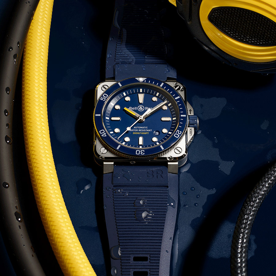 Bell & Ross BR 03-92 Diver Blue automatic blue dial rubber strap 42 mm