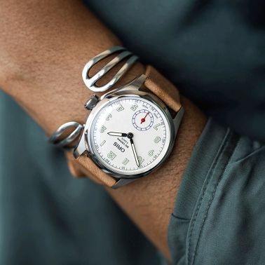 Montre Oris Big Crown Wings of Hope automatique Calibre 401 cadran blanc bracelet cuir Édition Limitée 40 mm