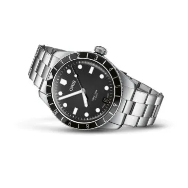 Montre Oris Divers Sixty-Five 12H Calibre 400 automatique cadran noir bracelet acier 40 mm