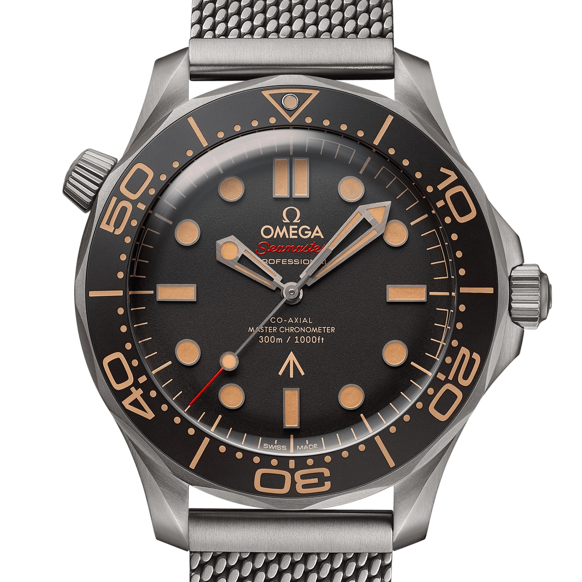 Montre Omega Seamaster Diver 300m Co-Axial Master Chronometer Edition 007 No Time To Die cadran noir bracelet titane 42 mm