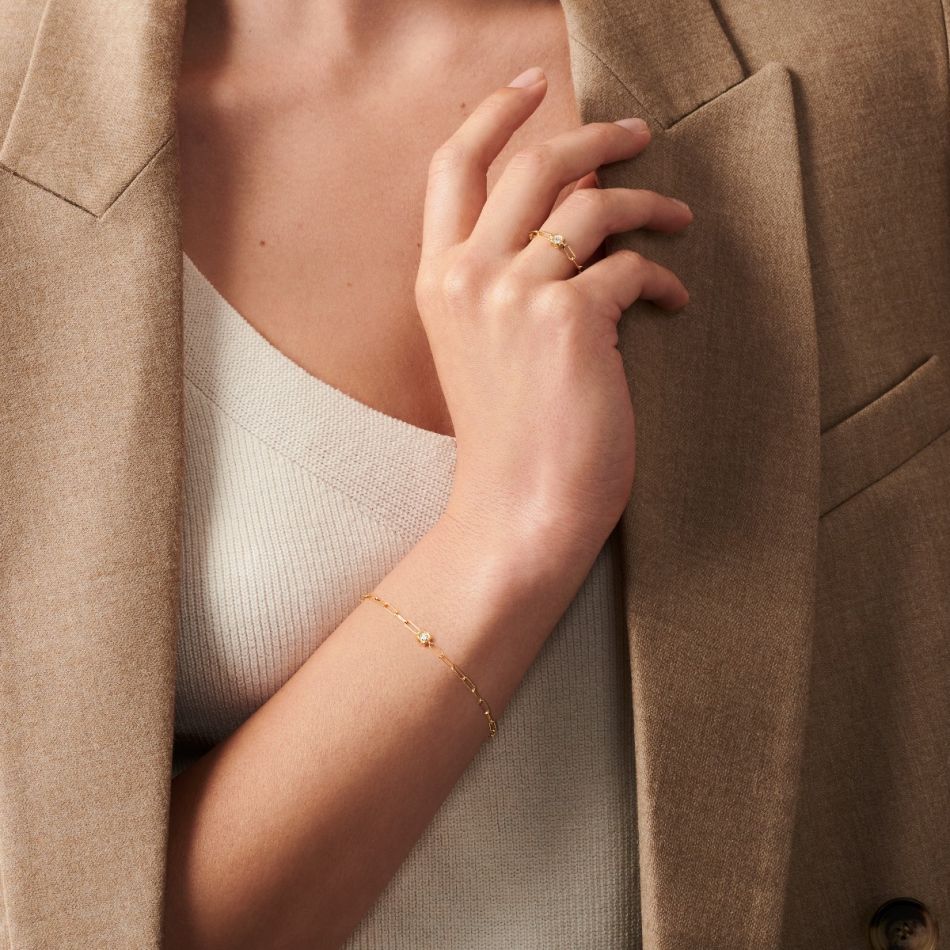 Bracelet Dinh Van Le Cube Diamant en or jaune et diamant sur chaîne