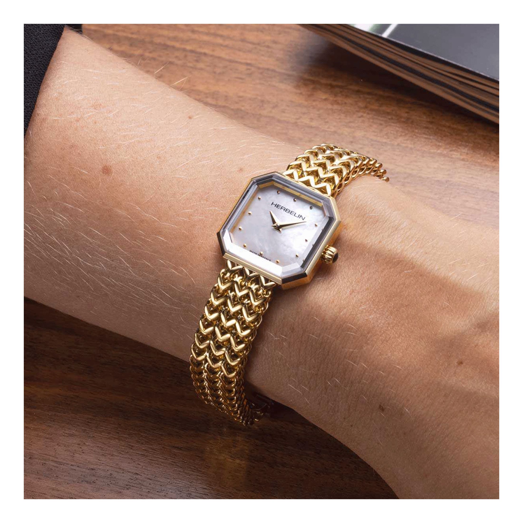 Montre Advance vintage pour femme des années 80 - France