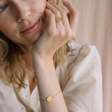 Bracelet A.Augis La Médaille d’Amour L’Originale en or jaune