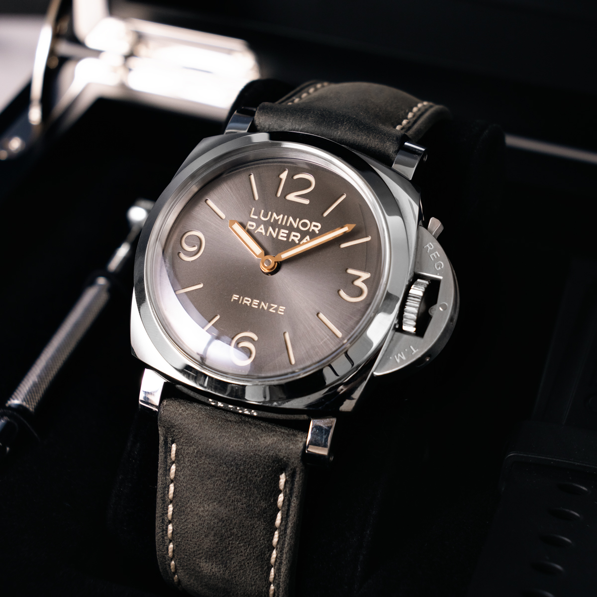 Panerai pam 605 hot sale