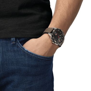 Montre Tissot T-Touch Connect Solar titane bracelet cuir beige 47,5 mm T121.420.47.051.07
