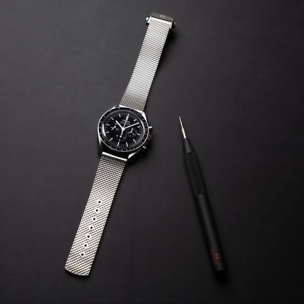 Speedmaster milanese bracelet hotsell